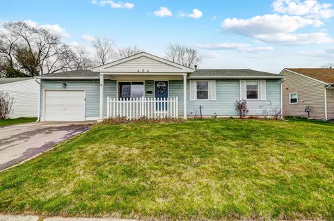 424 Amesbury Dr, Columbus, OH 43230