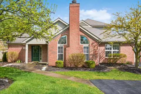 3886 Sandstone Cir, Powell, OH 43065