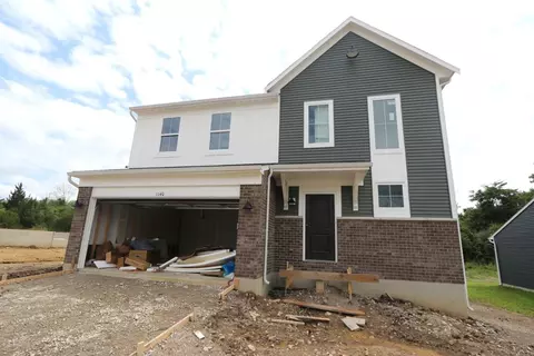 1140 Heathgate Way, Fairborn, OH 45324