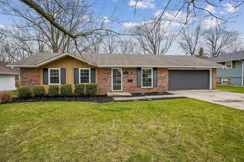 1041 Van Kirk Dr, Marysville, OH 43040