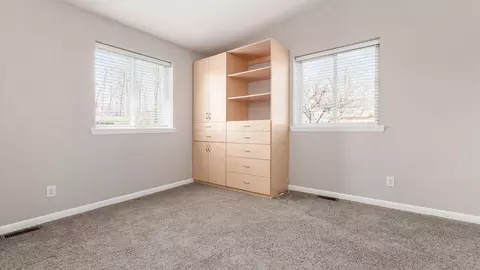 Bedroom - 28 Julia St, Hebron, OH 43025 photo 2 of 2