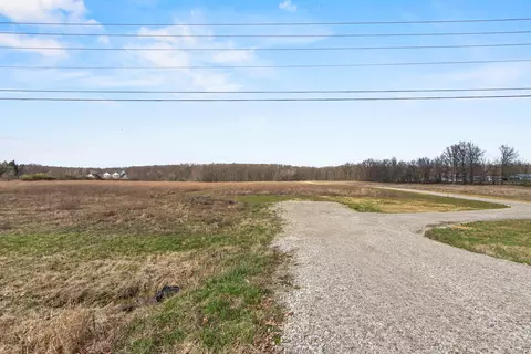 22730 NW Parkway Pkwy, Marysville, OH 43040
