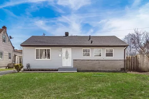 907 Weldon Ave, Columbus, OH 43224