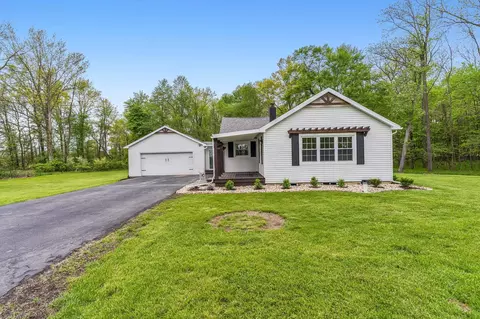 1330 Knauss Rd, Bucyrus, OH 44820