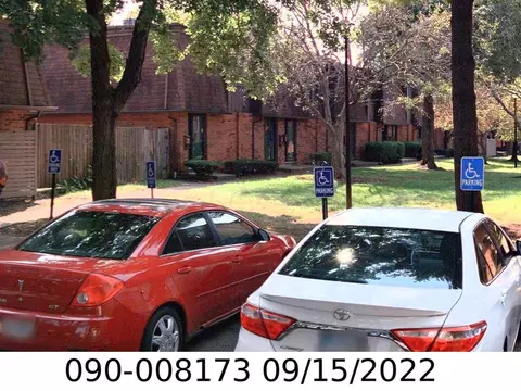 385 Shell Ct E, Columbus, OH 43213