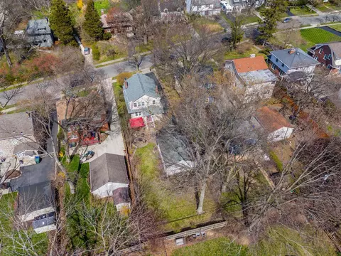 View/Area - 39 E Torrence Rd, Columbus, OH 43214 photo 2 of 11