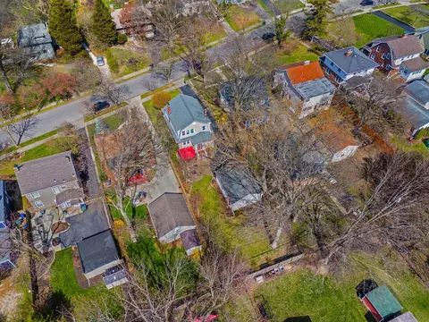 View/Area - 39 E Torrence Rd, Columbus, OH 43214 photo 3 of 11