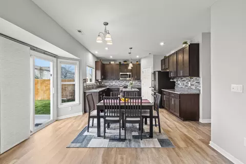 Dining - 4923 Crestbrook Dr, Lockbourne, OH 43137 photo 1 of 2