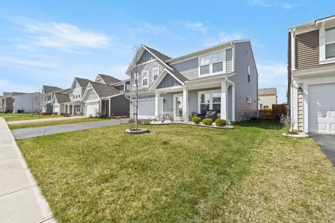 Exterior - 4923 Crestbrook Dr, Lockbourne, OH 43137 photo 9 of 9