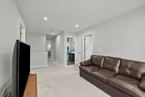 Living - 4923 Crestbrook Dr, Lockbourne, OH 43137 photo 5 of 5