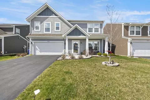Exterior - 4923 Crestbrook Dr, Lockbourne, OH 43137 photo 2 of 9