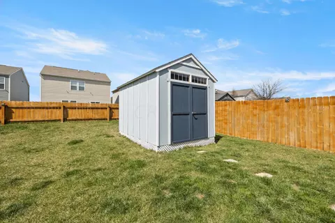 Exterior - 4923 Crestbrook Dr, Lockbourne, OH 43137 photo 8 of 9