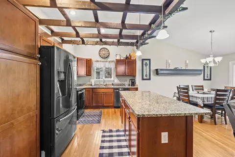 Kitchen - 536 Crestmonte Dr, Howard, OH 43028 photo 1 of 3
