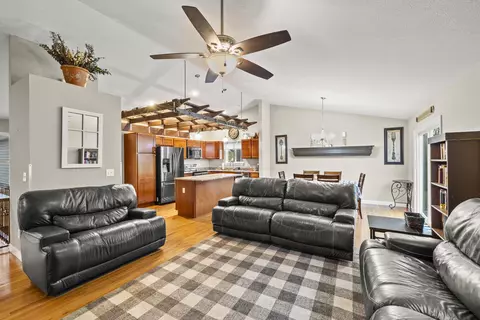Living - 536 Crestmonte Dr, Howard, OH 43028 photo 1 of 6