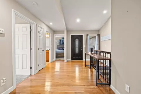 Entry Way - 536 Crestmonte Dr, Howard, OH 43028 photo 1 of 1