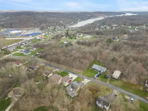 View/Area - 536 Crestmonte Dr, Howard, OH 43028 photo 1 of 9