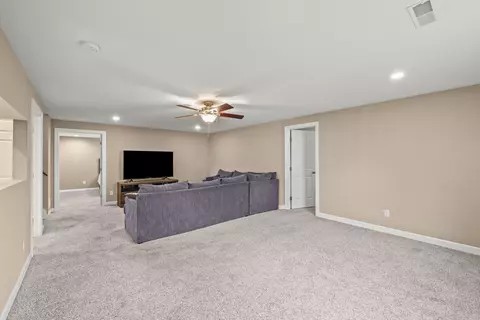 Living - 536 Crestmonte Dr, Howard, OH 43028 photo 6 of 6