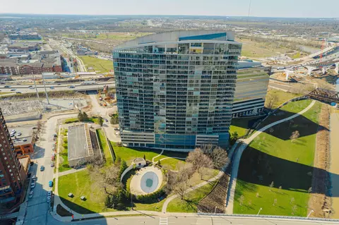 View/Area - 1 Miranova Pl #2425, Columbus, OH 43215 photo 6 of 10