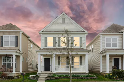 7903 Ashenden Dr, Blacklick, OH 43004