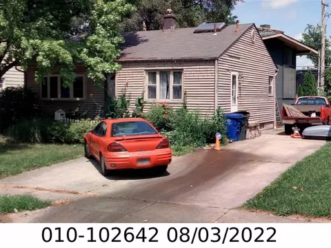 2246 Belcher Dr, Columbus, OH 43224