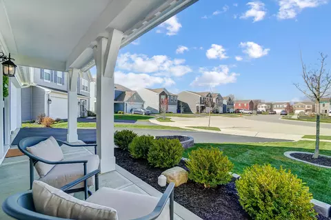 Exterior - 5002 Crestbrook Dr, Lockbourne, OH 43137 photo 6 of 10
