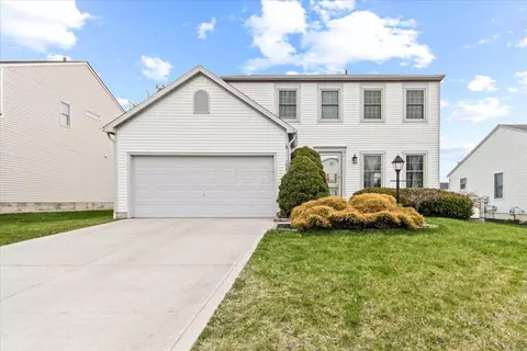388 Western Dreamer Dr, Delaware, OH 43015