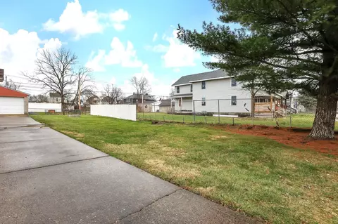 Exterior - 696 E Deshler Ave, Columbus, OH 43206 photo 3 of 5