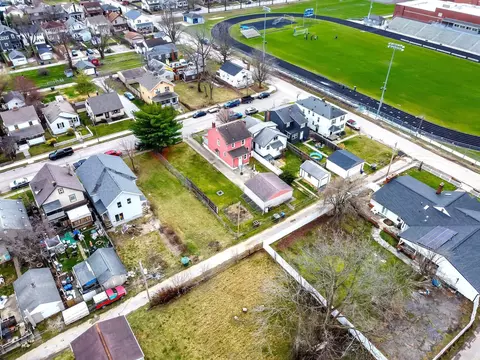 View/Area - 696 E Deshler Ave, Columbus, OH 43206 photo 4 of 4