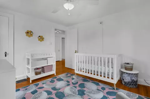 Bedroom - 696 E Deshler Ave, Columbus, OH 43206 photo 4 of 6