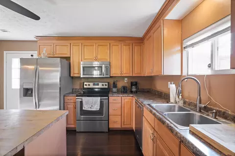 Kitchen - 5250 Germany Rd, Beaver, OH 45613 photo 2 of 4