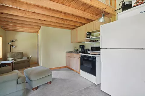 Kitchen - 5250 Germany Rd, Beaver, OH 45613 photo 4 of 4