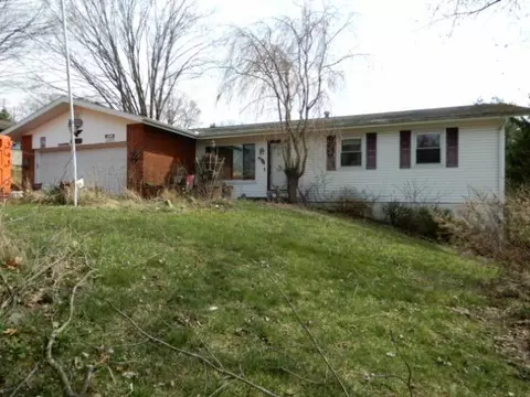 816 Southridge Dr, Mount Vernon, OH 43050