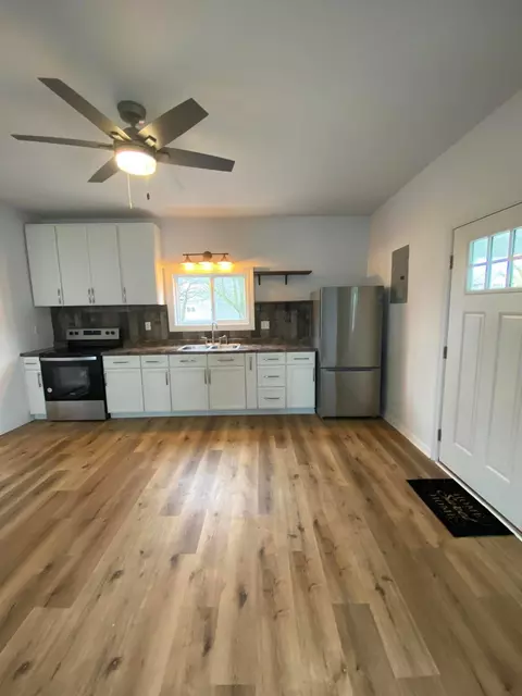 Kitchen - 622 Lee St, Marion, OH 43302 photo 1 of 1