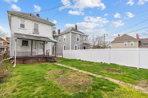 Exterior - 156 E Maynard Ave, Columbus, OH 43202 photo 8 of 9