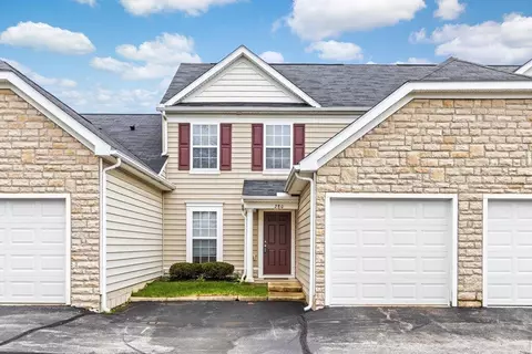 280 Dysar Run Dr #22, Blacklick, OH 43004