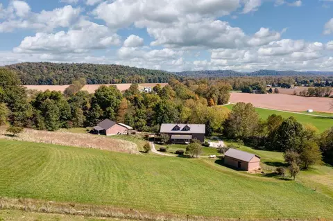 5973 Marion Rd, Newark, OH 43055