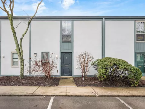 1014 Galliton Ct #C, Columbus, OH 43220