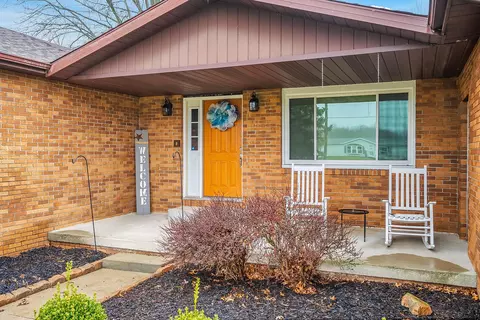 Exterior - 1748 Smeltzer Rd, Marion, OH 43302 photo 4 of 12