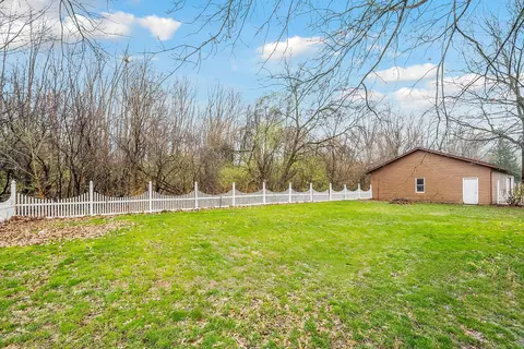 Exterior - 1748 Smeltzer Rd, Marion, OH 43302 photo 12 of 12