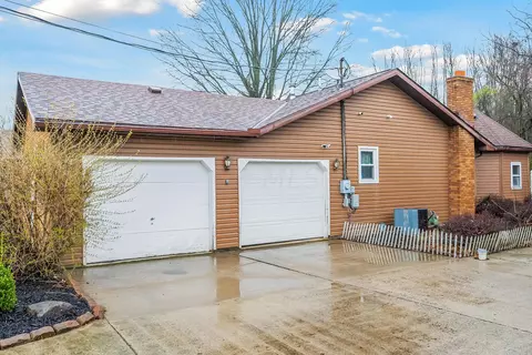 Exterior - 1748 Smeltzer Rd, Marion, OH 43302 photo 5 of 12