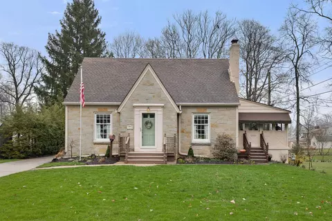 1023 Woodland Rd, Mansfield, OH 44907