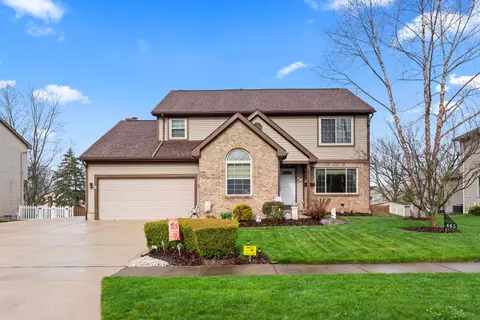 465 Shady Spring Dr, Columbus, OH 43230