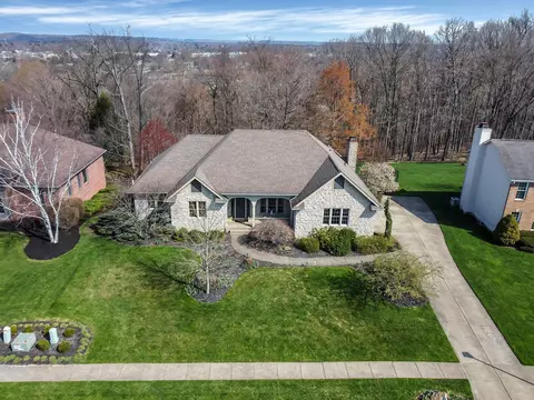 1269 Bluejack Ln, Heath, OH 43056