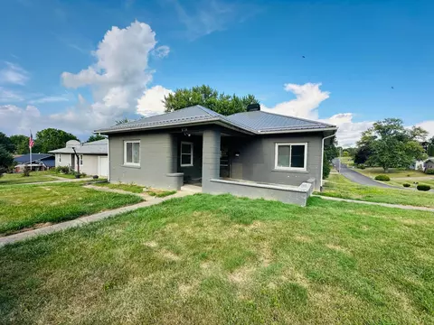 299 Dallas Ave, New Lexington, OH 43764
