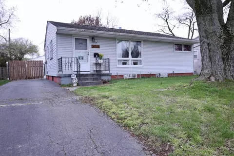 3562 Astor Ave, Columbus, OH 43227