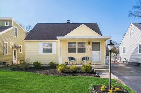 169 Rosslyn Ave, Columbus, OH 43214