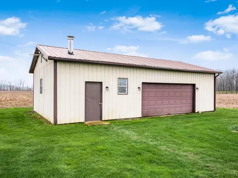 Exterior - 1891 Kauffman Rd, Marion, OH 43302 photo 10 of 14