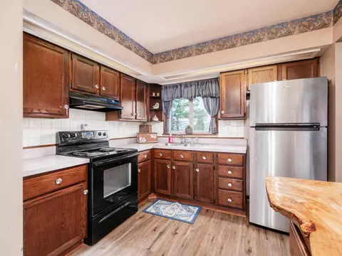 Kitchen - 1891 Kauffman Rd, Marion, OH 43302 photo 3 of 5