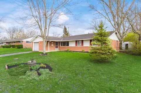 5614 Copenhagen Dr, Westerville, OH 43081
