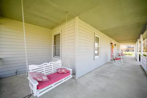 Exterior - 814 Eton St, Marion, OH 43302 photo 13 of 19